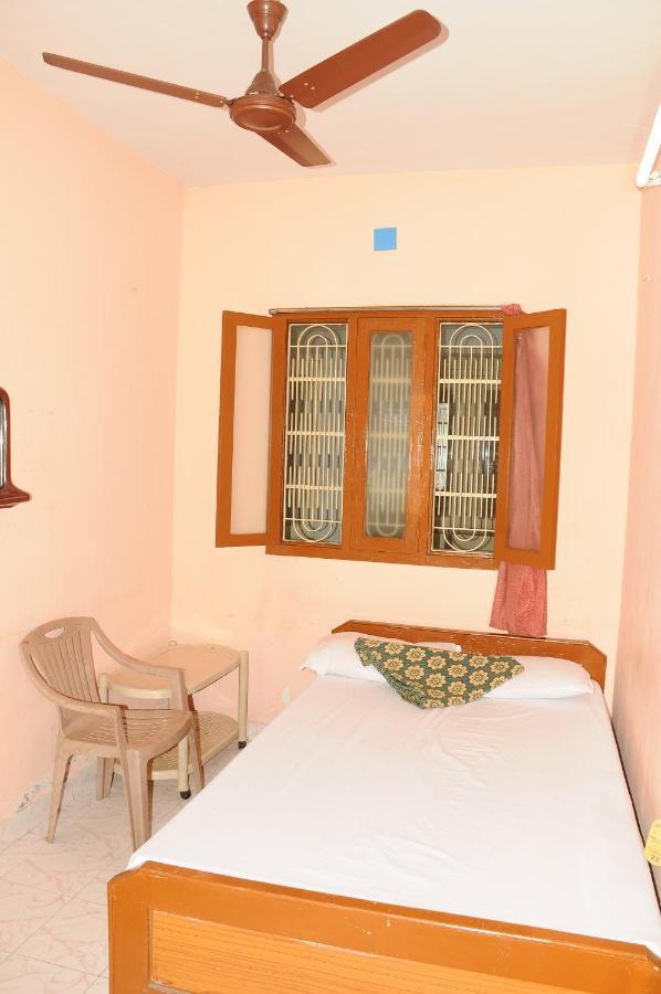 Arunachala Ramana Home Tiruvannāmalai Exterior photo